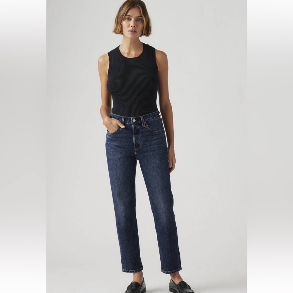 501 CROP SALSA STONEWASH
SALSA STONEWASH